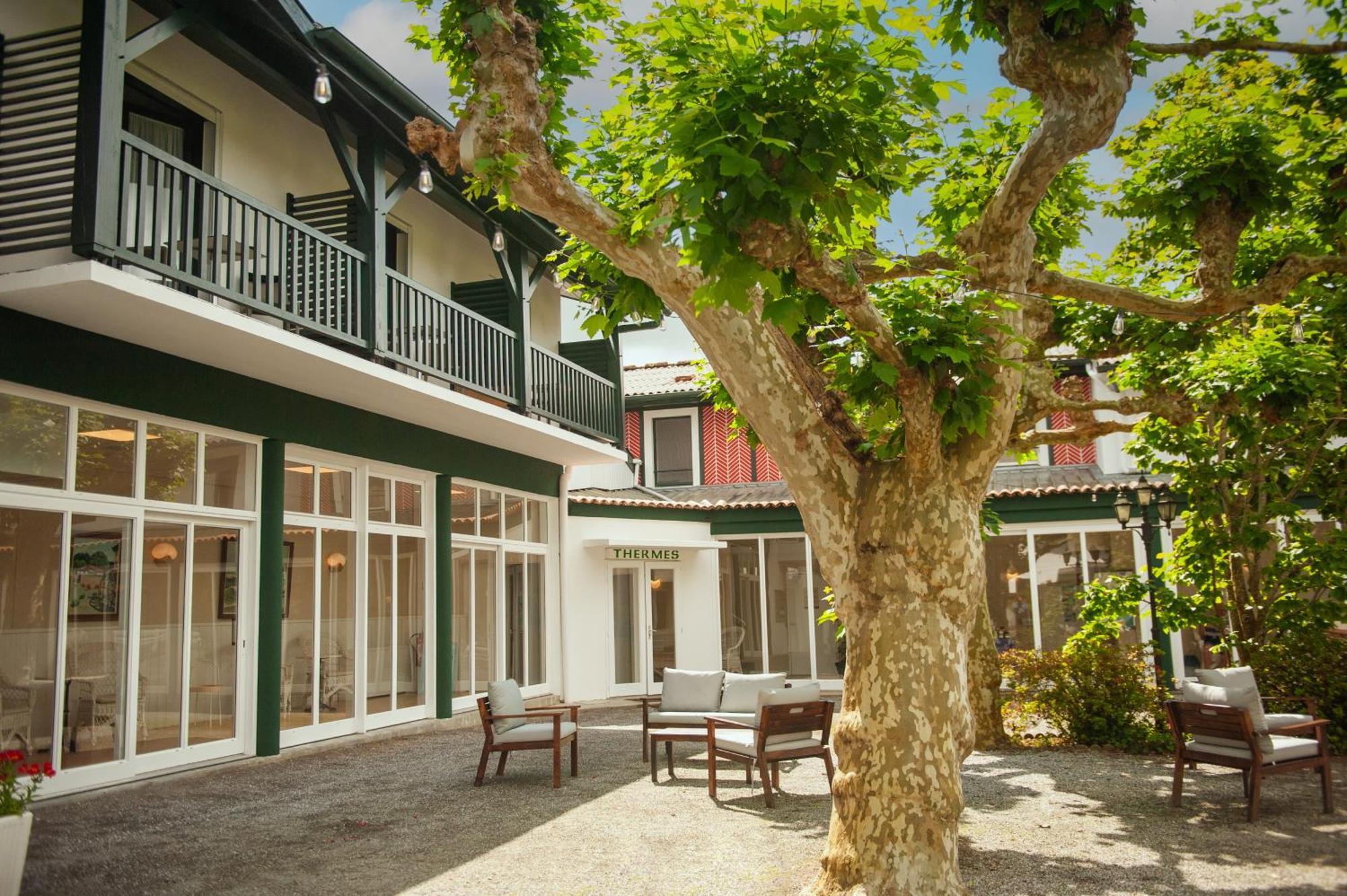 Logis Thermal Saubusse Eksteriør bilde